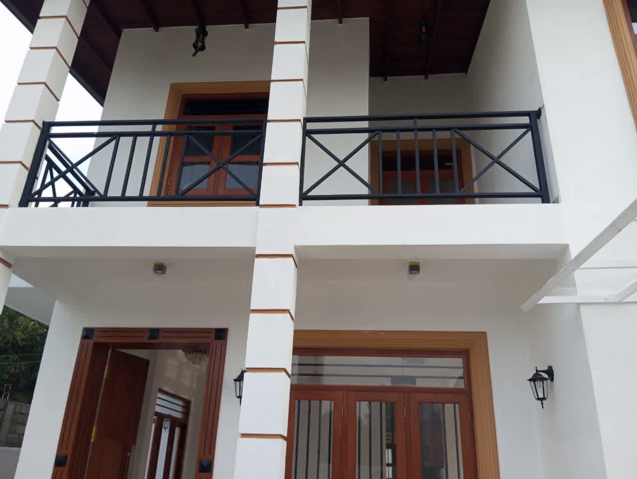 🏠 කස්බෑව සහ පිළියන්දලට ආසන්නයෙන් අලුත්ම සුපිරි දෙමහල් නිවසක් වහාම විකිණීමට! 🏠