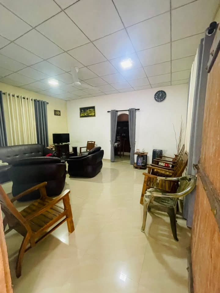 🏡 කළුතර, බණ්ඩාරගම පාරට ආසන්නව (300m) පර්චස් 8.5ක අගනා නිවසක් වහාම විකිණීමට ඇත 📌